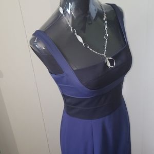 BCBG MAXAZRIA MAXI DRESS SZ 8